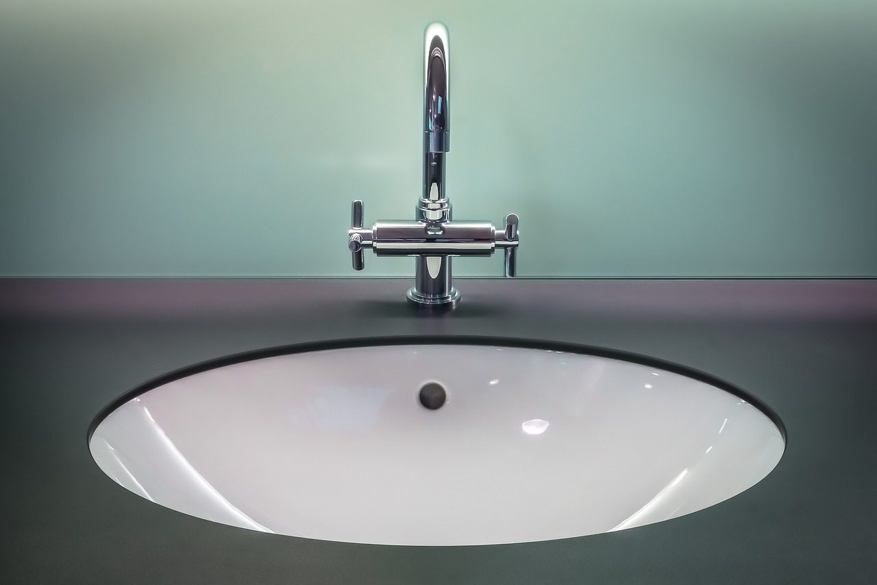 Small Spa Bathrooms: How to Create Luxury in Tight Spaces